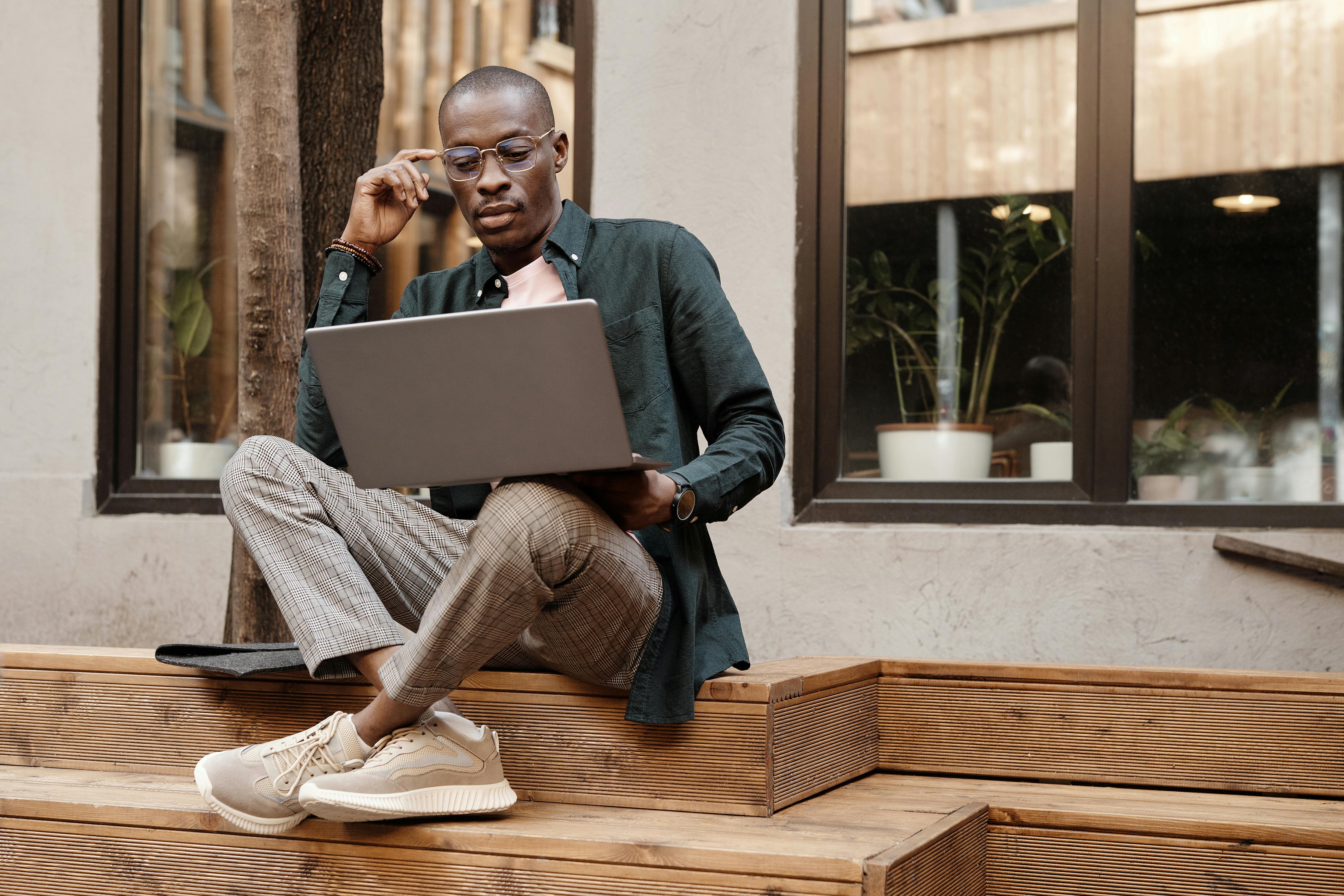 Fix Windows 11 WiFi Disconnects: Unlock Seamless Internet Access